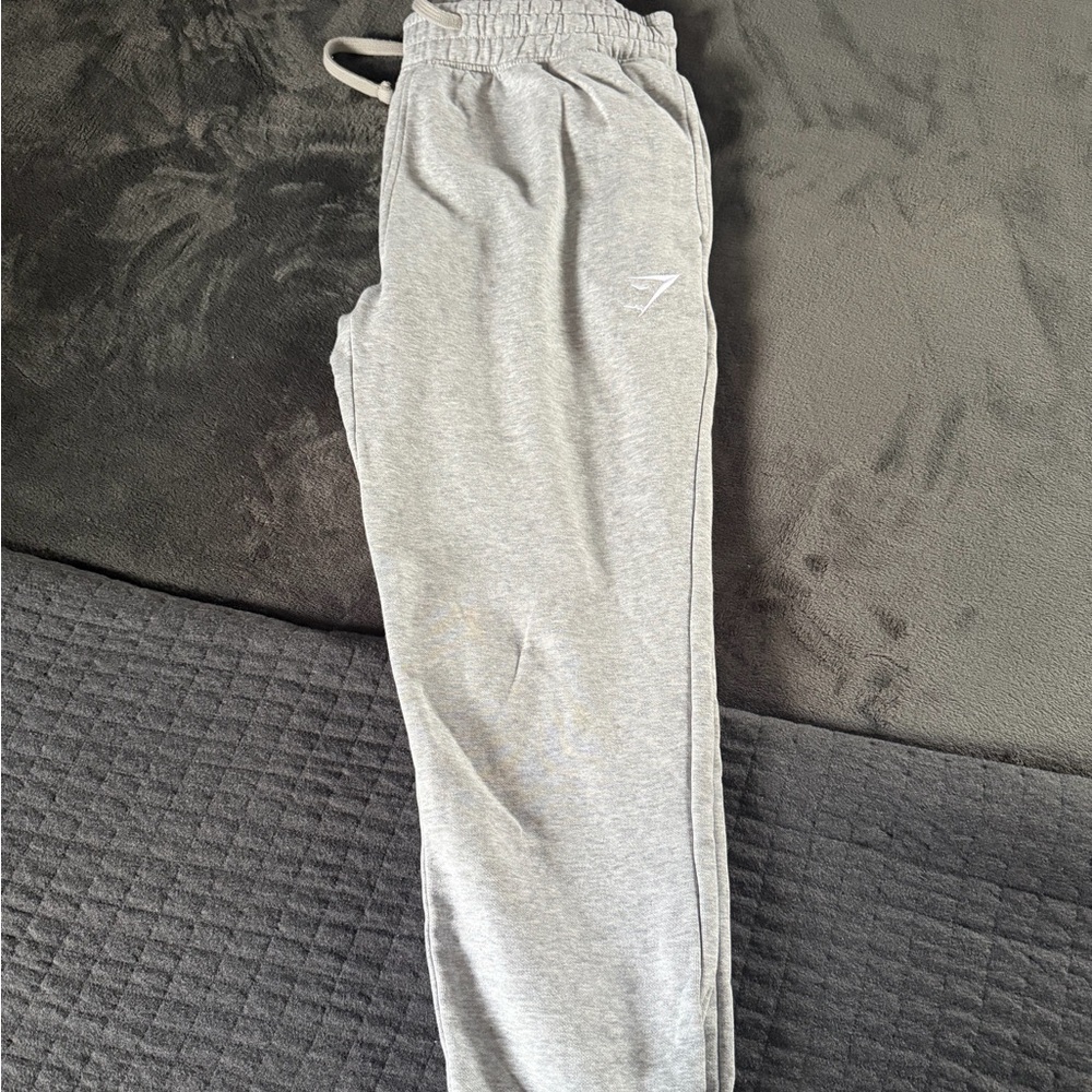 Gymshark men’s joggers size medium